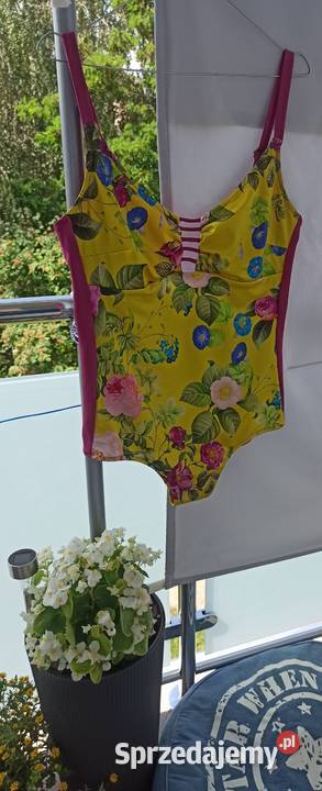 Kolorowy jednoczęściowy strój kąpielowy rozmiar Radzyń Podlaski sprzedam