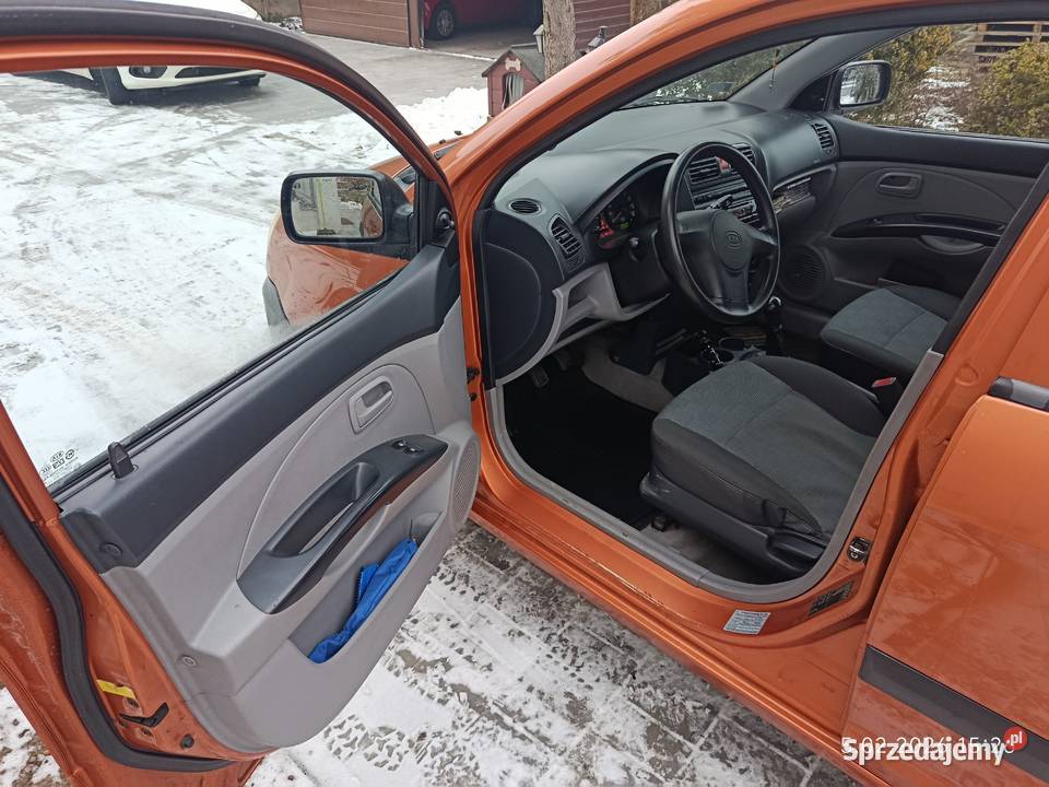 Kia Picanto benzyna 11 2005r Łęka Opatowska sprzedam