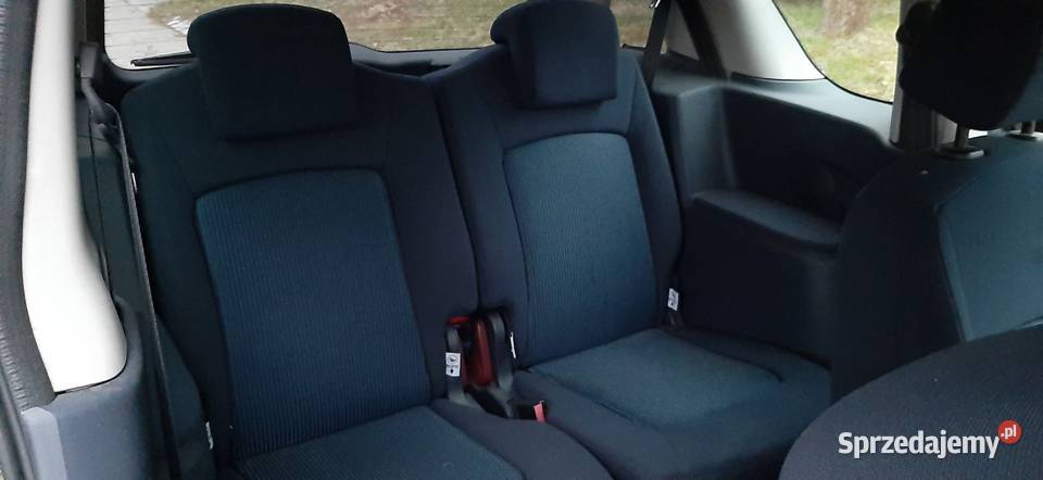 Peugeot 1007 14 8v 75 2005 Doinwestowany Sprawny Zarejestrowany w Polsce Samochody osobowe Nałęczów