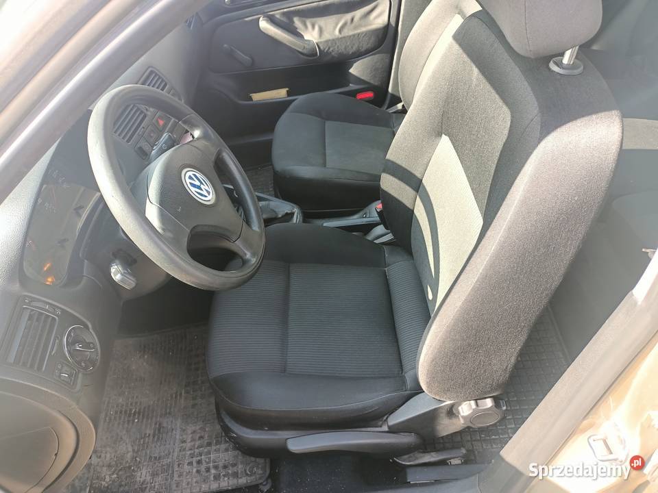 Sprzedamzamienię Volkswagena Bora 1 6 mpi z