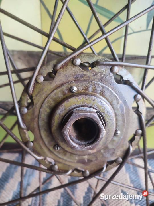 Stare koło motocyklowe 19 Dulcza Wielka