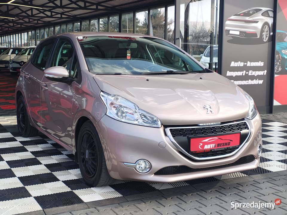 Peugeot 208 Niski Przebieg 80000 16HDI Stan wielofunkcyjna kierownica Zarszyn sprzedam