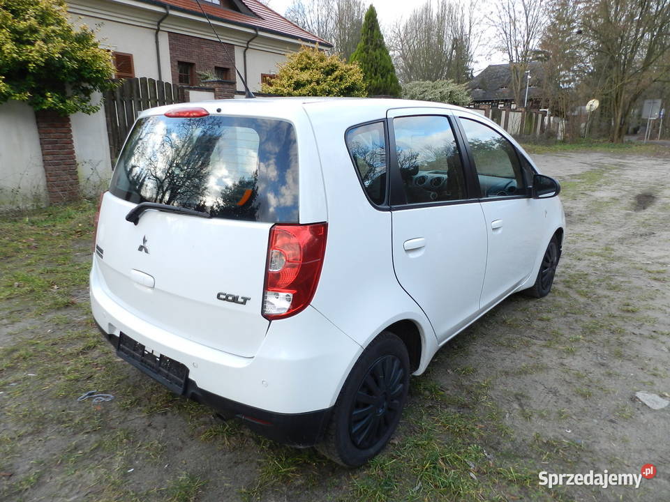Mitsubishi Colt VI tani niezawodny 5drzwi 13