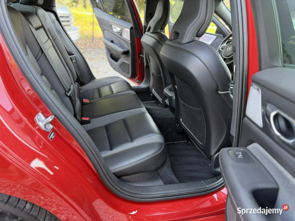 Volvo S60 T6 AWD Rdesign 4X4 III 2018 1969cm3 S60 śląskie Łodygowice