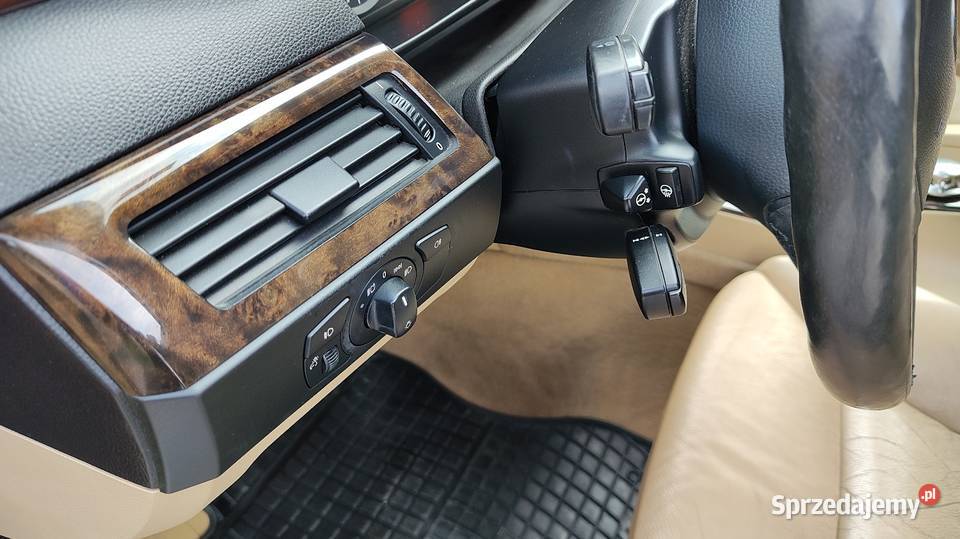 BMW 530d Bixenon Komforty Panorama Szadek