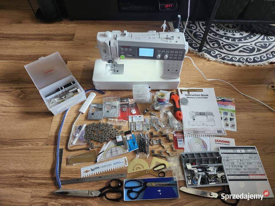 Janome MC6700P komputerowa maszyna do szycia Pozostałe Police