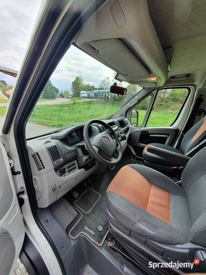 Fiat Ducato 9 osobowy do przewozu osób Rok produkcji 2009 śląskie