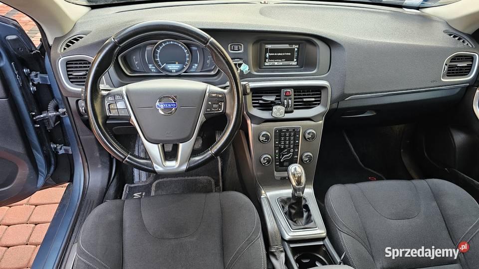Volvo V40 16 T3 150 Lift 2012r Kamera 2 kpl kół serwisowany w ASO