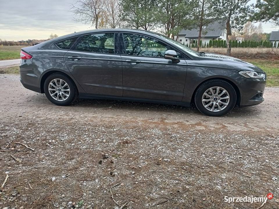 Ford Mondeo 1WŁ Salon Brutto Serwis ASO Ford światła przeciwmgielne Mondeo