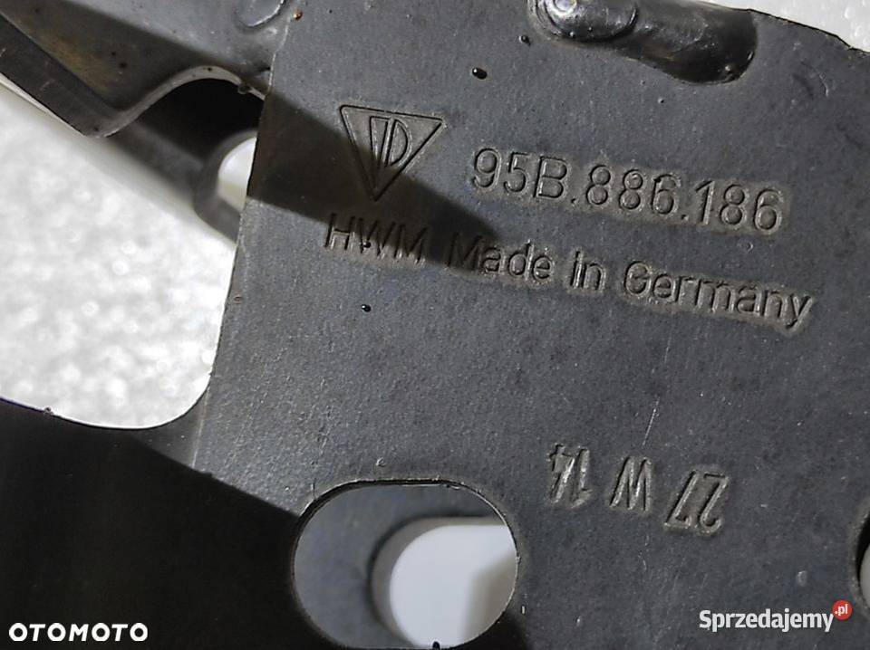 ZAWIAS FOTELA WEWNĘTRZNY PRAWY LEWY PORSCHE Karoseria Nowy Tomyśl