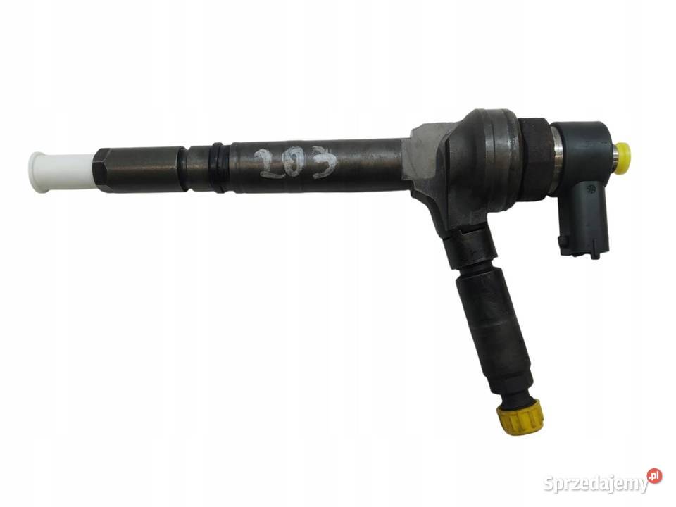 WTRYSKIWACZ 0445110174 17 CDTI Opel Astra III