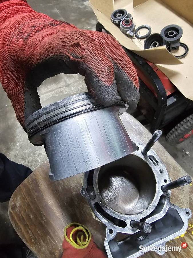 Aprilia Pegaso 650 cylinder tłok tuleja pegasso dolnośląskie Jelenia Góra