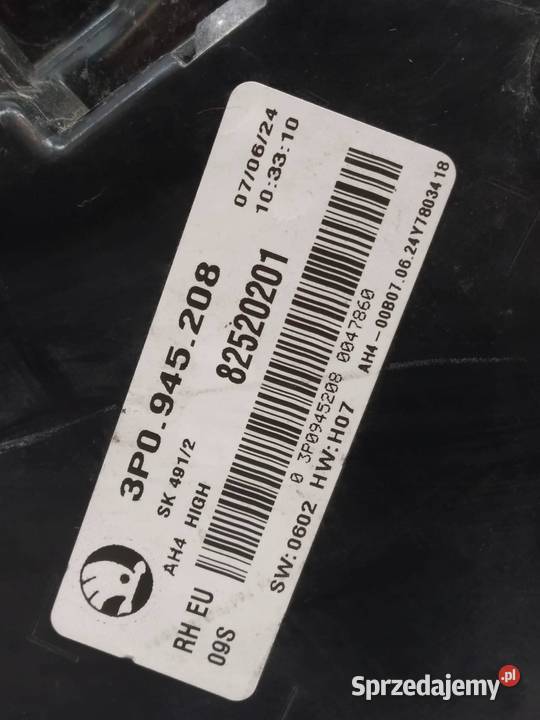 LAMPA TYŁ PRAWA EU SEDAN HB 3P0945208 Skoda Rok produkcji 2024