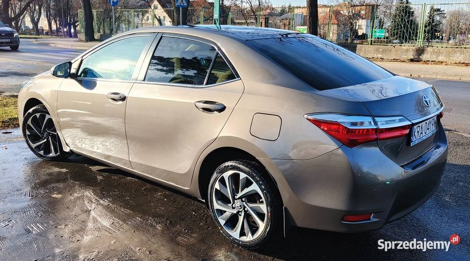 Toyota Corolla XI 16 Business Edition Dzierżoniów
