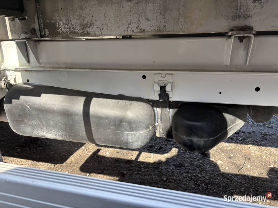 Sprzedam Sprinter 413 120KM