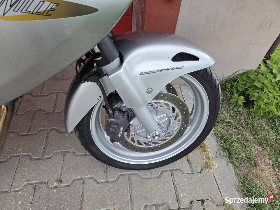 Honda nt650 v deauville ntv benzyna Honda Borzykowa