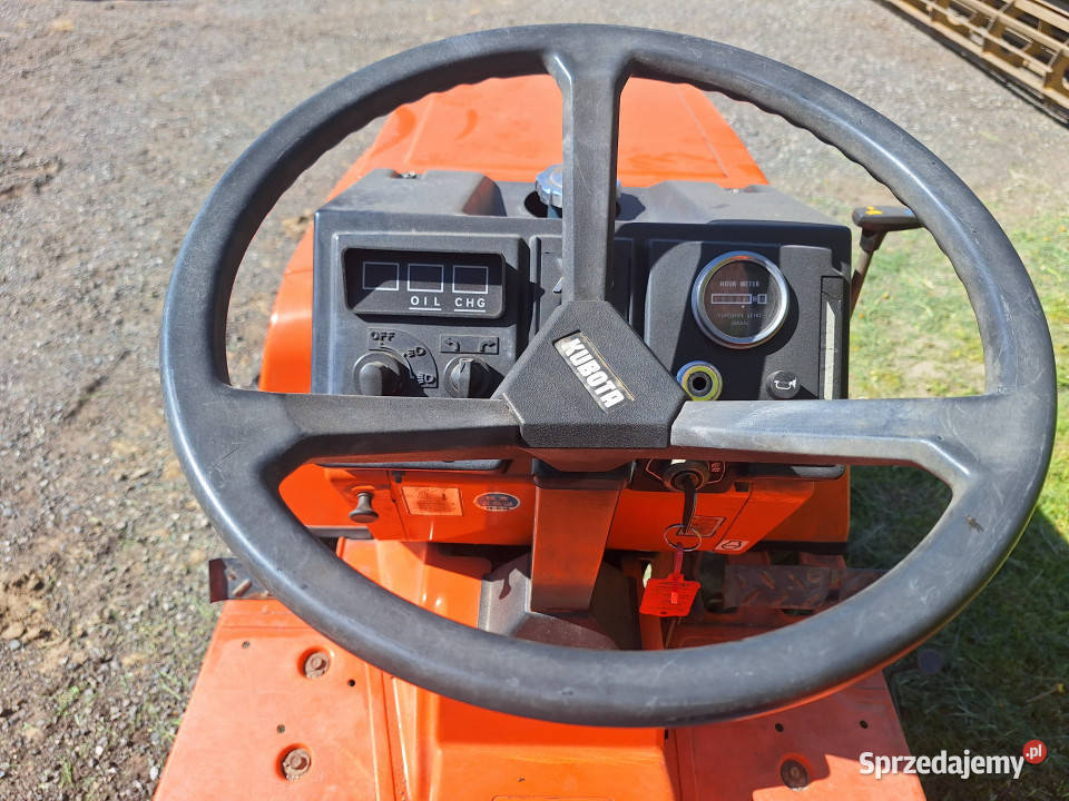 Minitraktorek Kubota XB1 napęd 4x4 Smolary