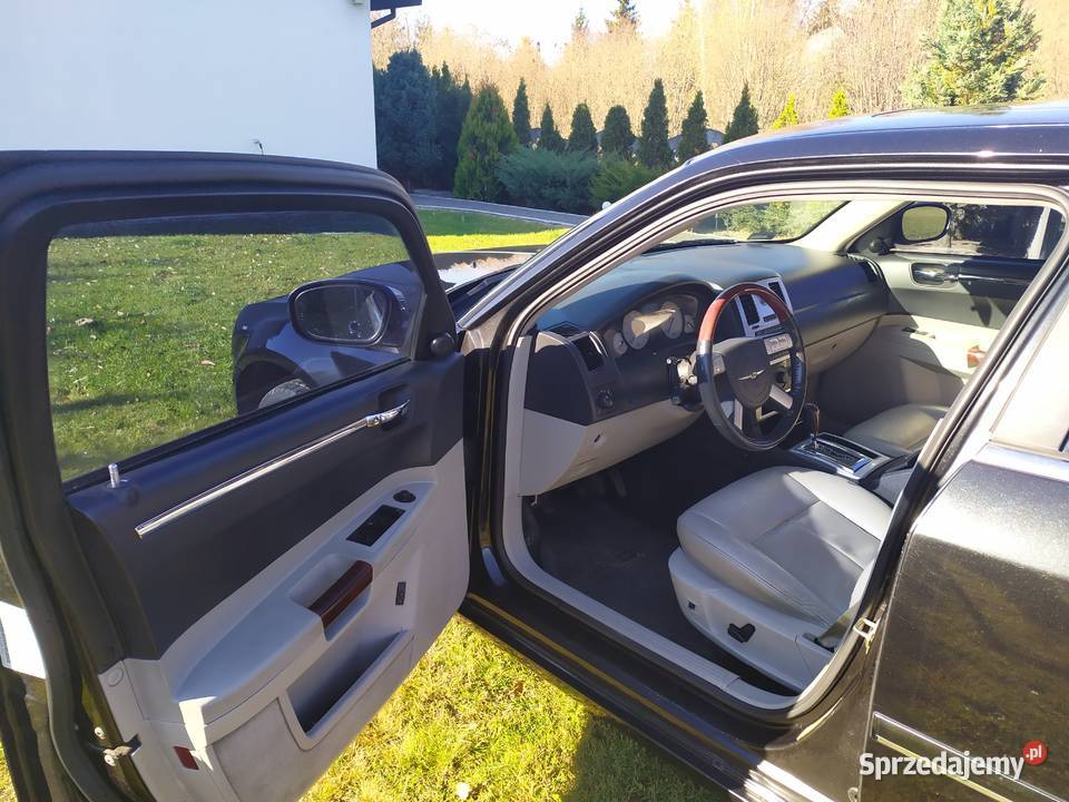 CHRYSLER 300C TOURING SEDAN mazowieckie