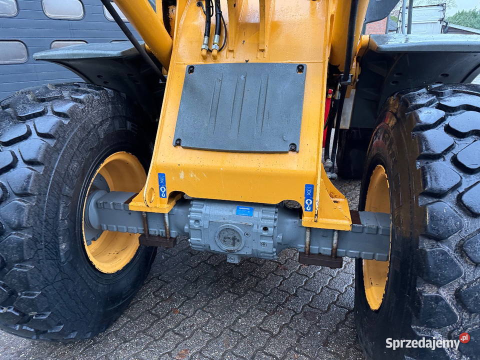 Liebherr 538 2plus1 ladowarka kolowa Warszawa