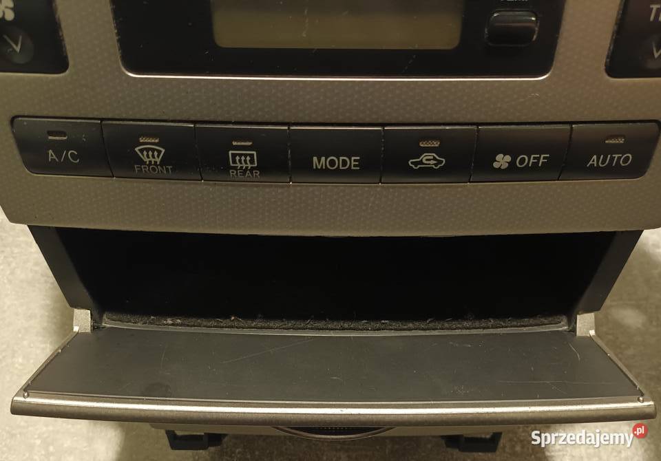 Panel sterowania klimatyzacją Toyota Corolla E12 osobowe