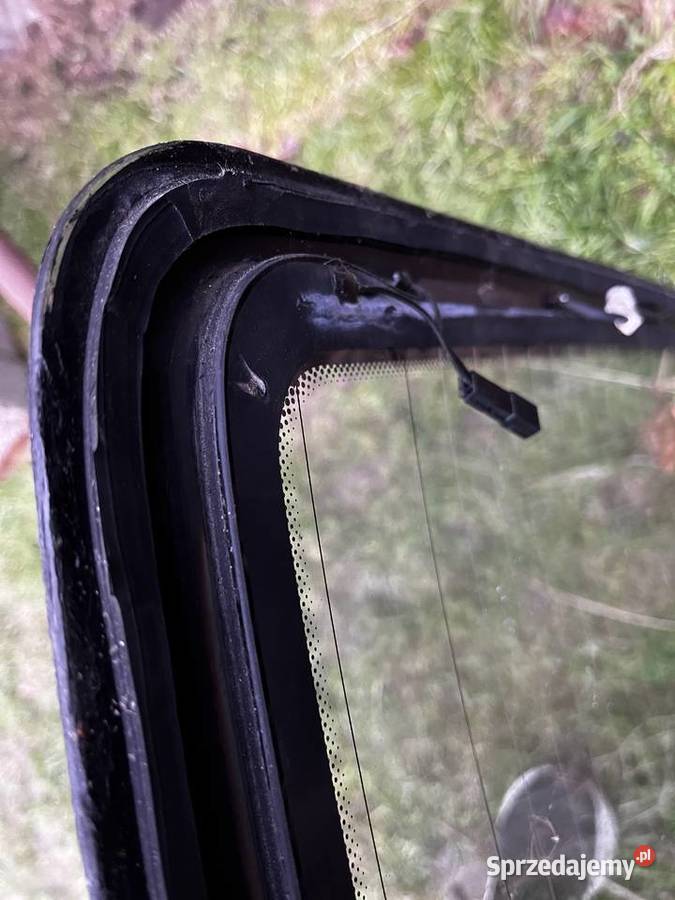 PODWÓJNA SZYBA ATERMICZNA TYŁ BMW E38 Części samochodowe Pilzno