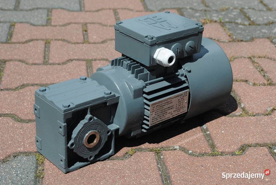 Motoreduktor kątowy 037kw 71obr z hamulcem firmy lubuskie