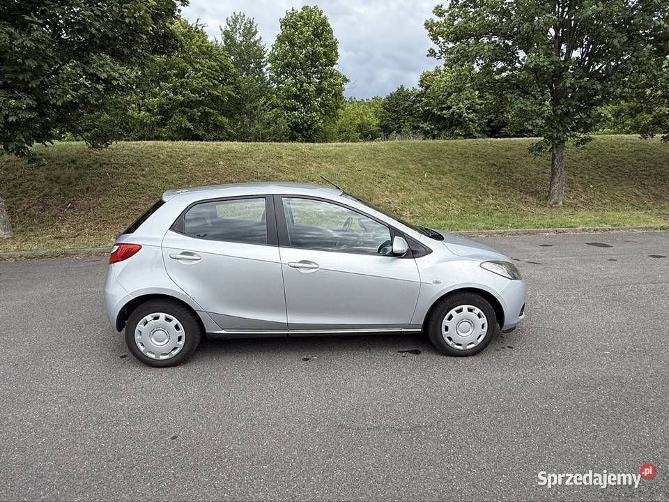 Mazda 2 12 Benzyna 2008 Klimatyzacja Łódź sprzedam