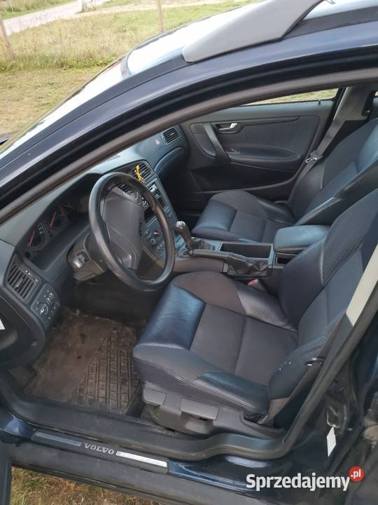 Volvo v70 2001r 24 benzyna manial Ostrowite