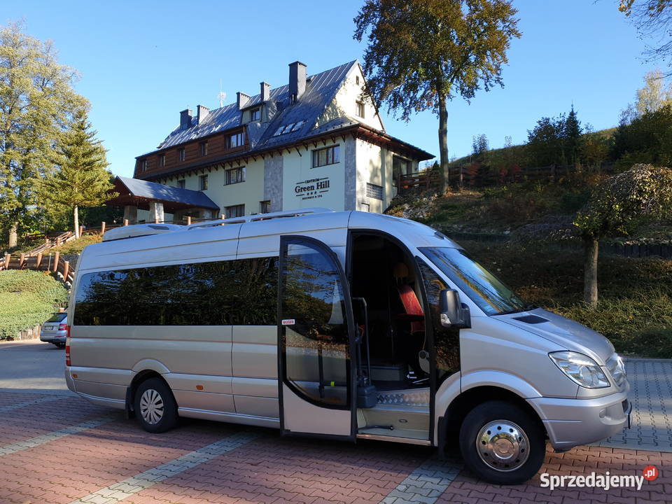 Przewozy Sosnowiec wynajem busów Dąbrowa przewóz