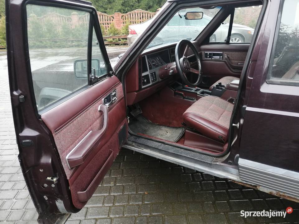 Jeep cherokee xj 40 Renix świetne wnętrze klasyk sprzedam