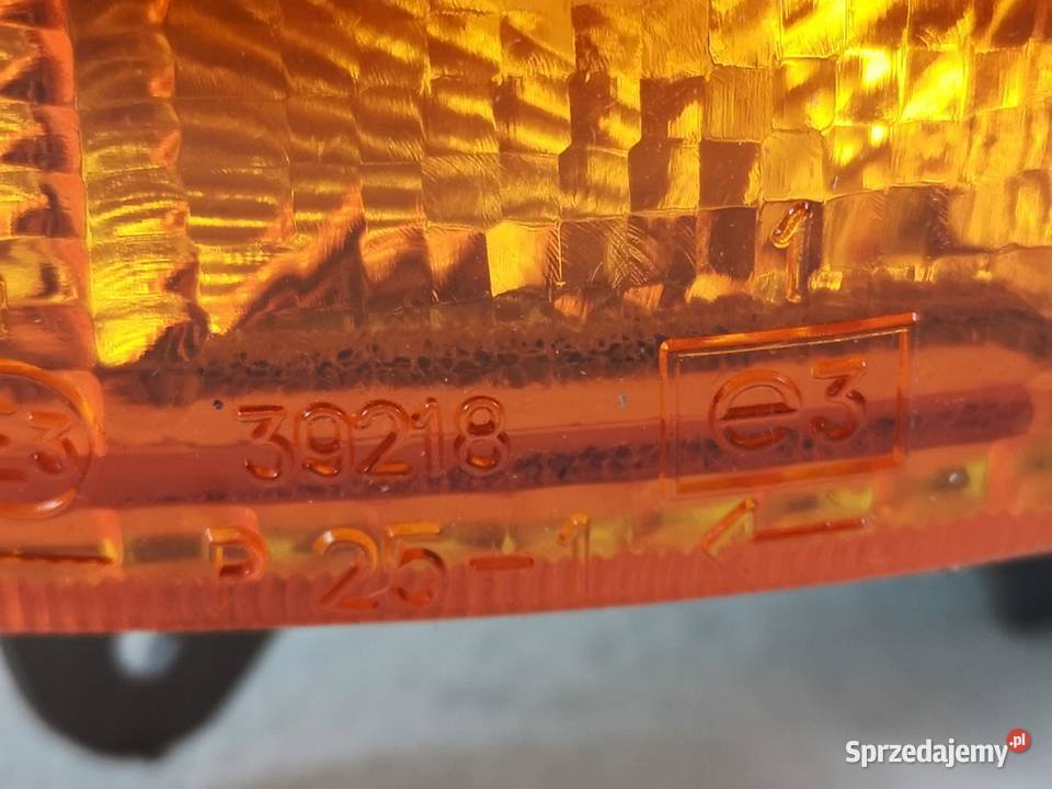 LAMPA PRAWY PRZÓD ALFA ROMEO 33 19831993 NOWA sprzedam