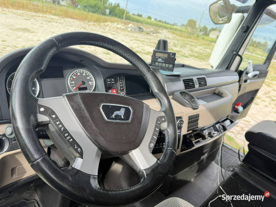 MAN TGS TGS 4x2 26360 chłodnia 23EP sypialny