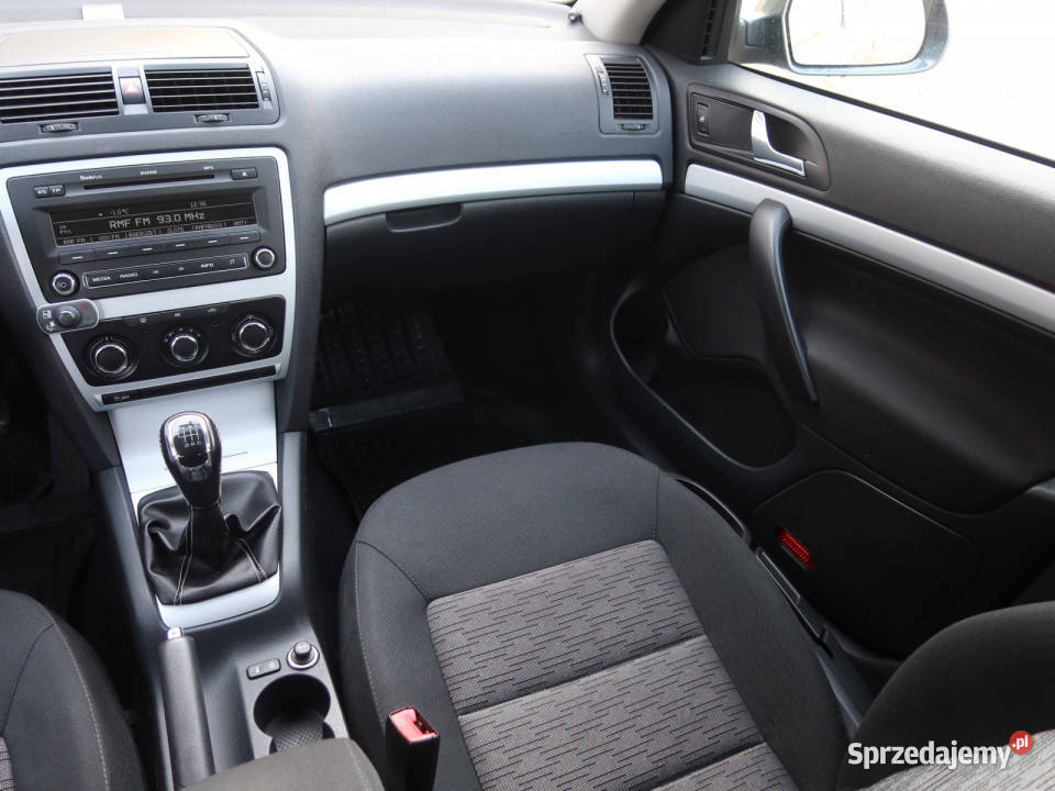 Skoda Octavia 20 TDI klimatyzacja