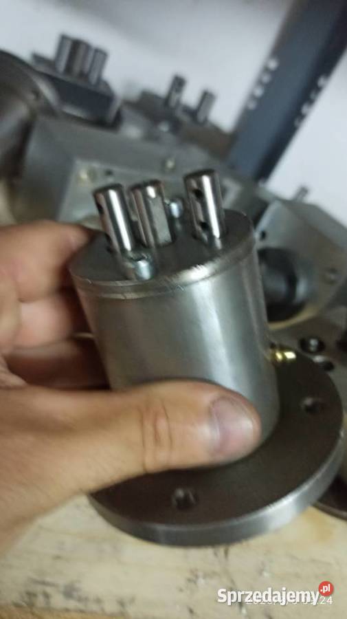 głowica wiercąca o rozstawie 12x 18 mm 3 Produkcja