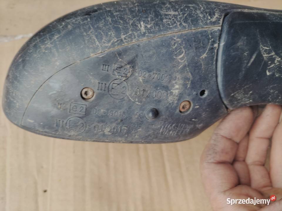 LUSTERKO BOCZNE PRAWE Citroen Xsara Picasso