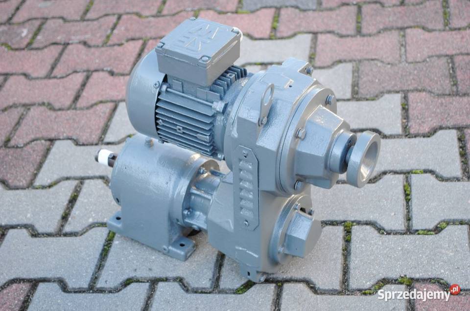 Motoreduktor 037kw z regulacją 14677obrmin SEW Kargowa
