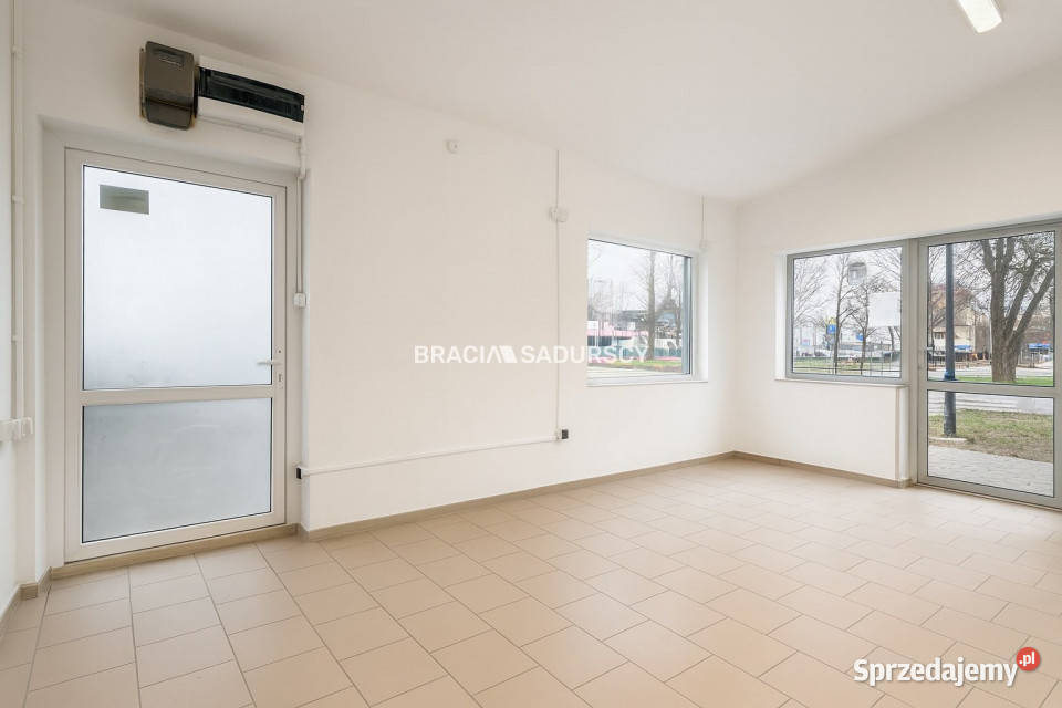 Lokal Kraków Bieńczycka 19 metrów