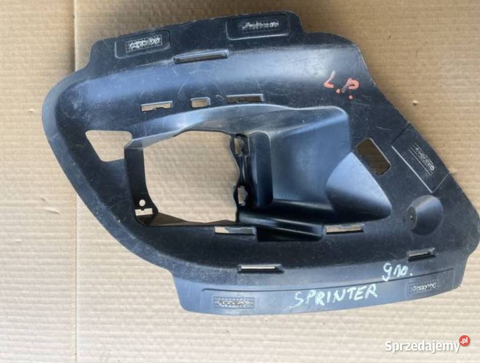 MERCEDES SPRINTER W910 ŚLIZG ZDERZAKA LEWY PRZÓD Pozostałe Międzychód
