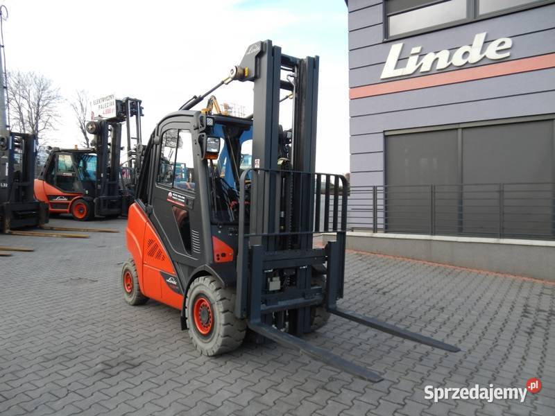 Gazowy wózek widłowy Linde H30T02 przesuw boczny Mogilany