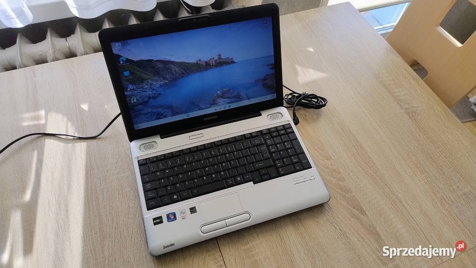 Laptop Toshiba Satellite L500D149 SSD 4GB RAM Łódź sprzedam