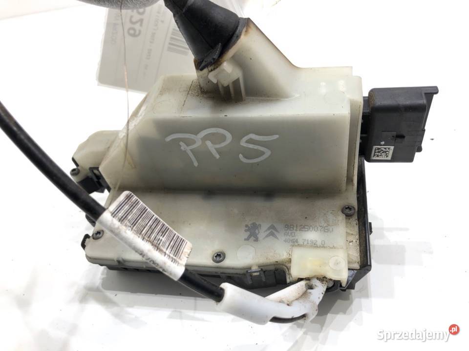 ZAMEK DRZWI PRAWY PRZÓD PEUGEOT 2008 I Hatchback osobowe sprzedam