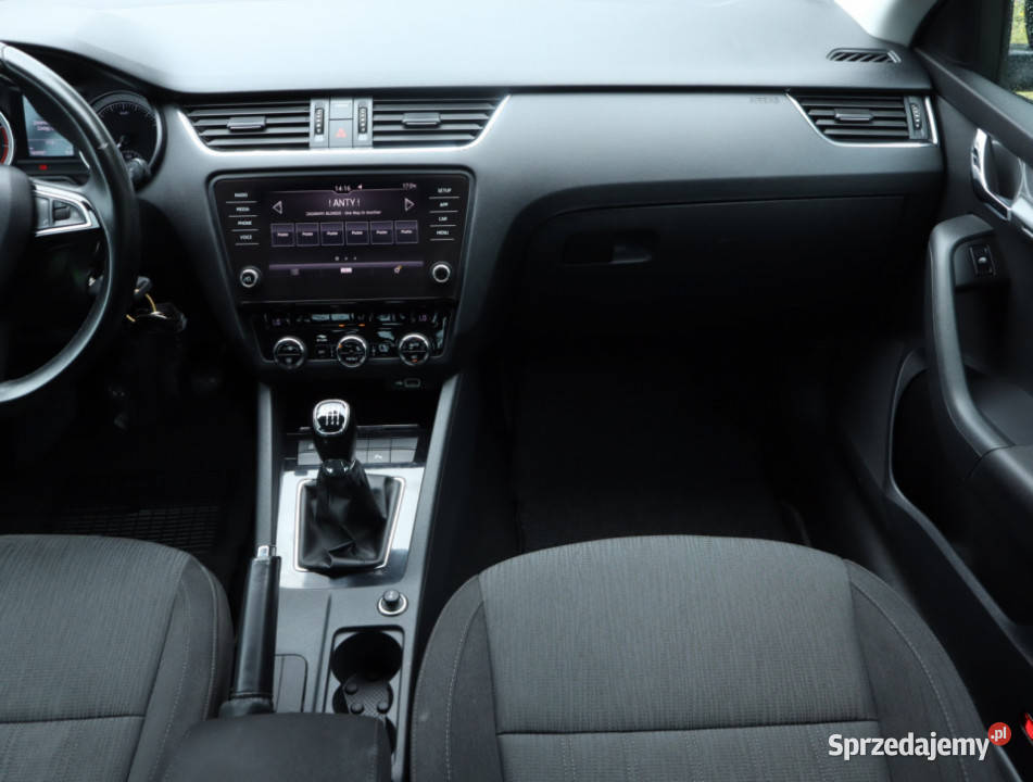 Skoda Octavia 18 TSI mazowieckie