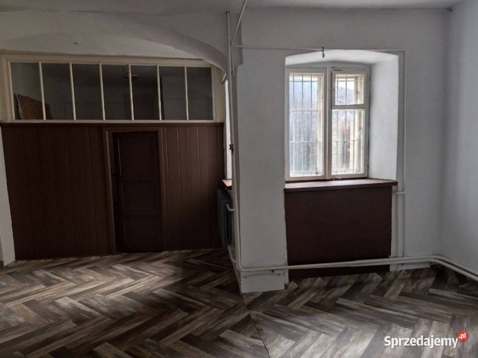 Przestronny lokal użytkowy 115 m 3 pomieszczenia Końskie