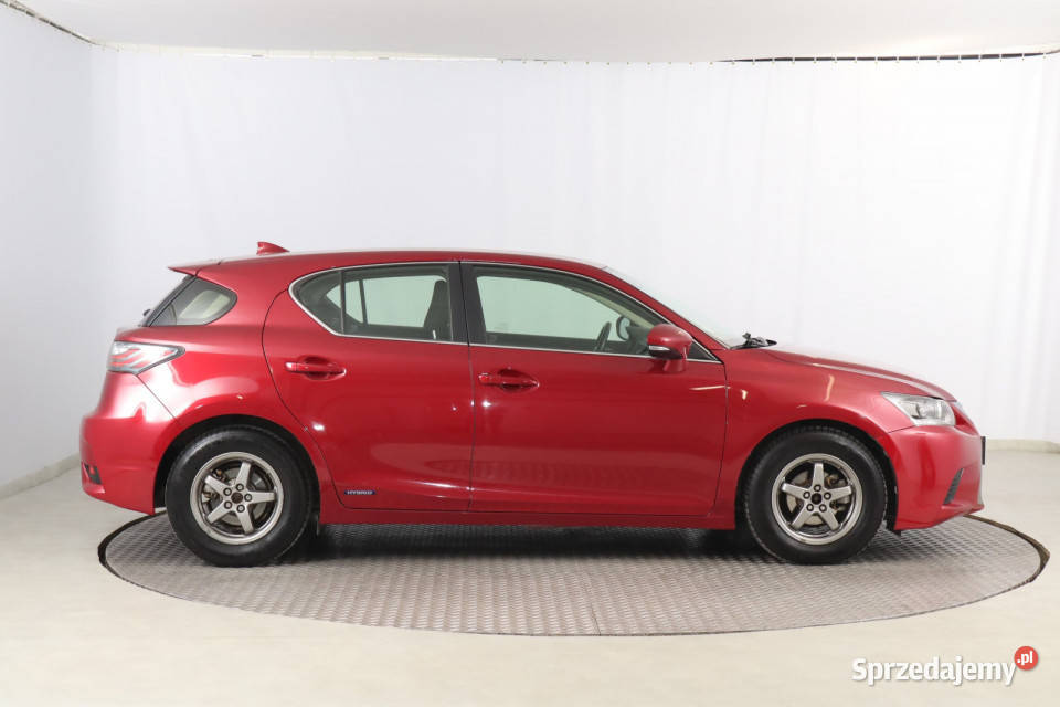 Lexus CT 200h 1798cm3 sprzedam