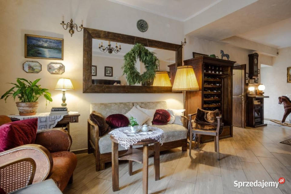Bezpośrednio Jagniątków Pensjonat dom hotel 1800m2 Sprzedaż Jelenia Góra