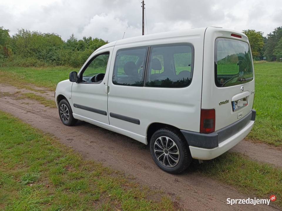Citroen Berlingo 14 GAZ 2004r Rok produkcji 2004 wielkopolskie Szamotuły