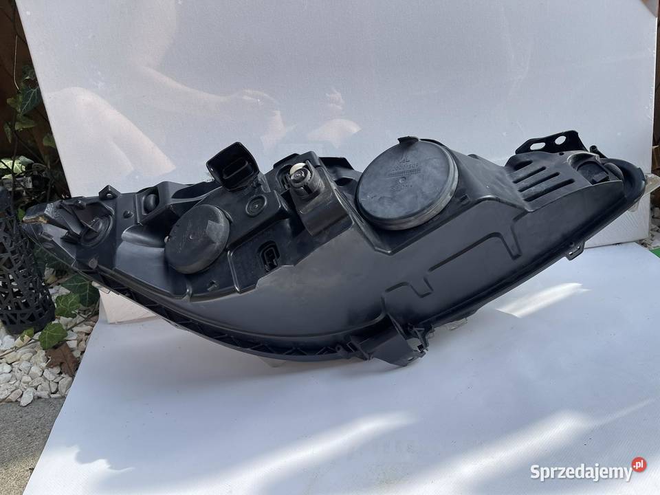 PEUGEOT 308 PRAWA LAMPA PRZÓD sprzedam