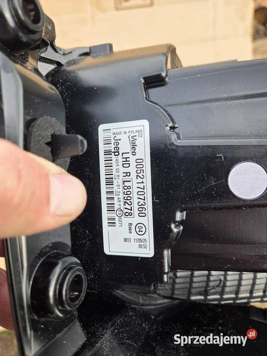 lampa prawa prawy tylna tył Jeep Avenger osobowe sprzedam