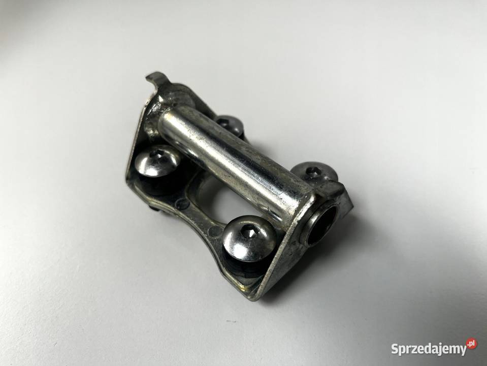 SUZUKI GSXS 1000 1619 Mocowanie Uchwyt zbiornika Łobżenica