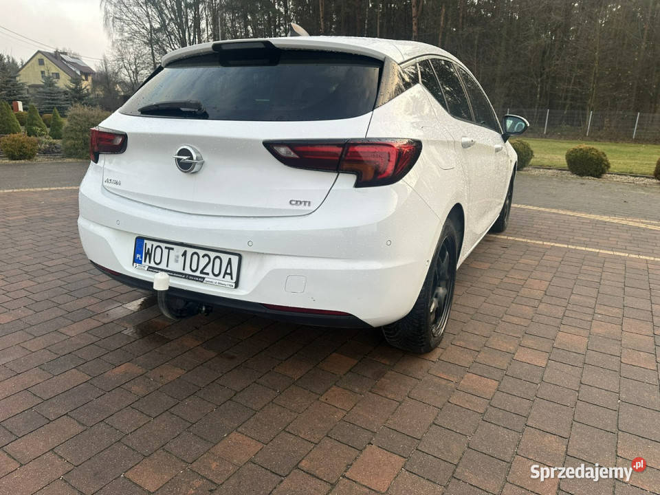 Opel Astra K 20152021 Lipówki